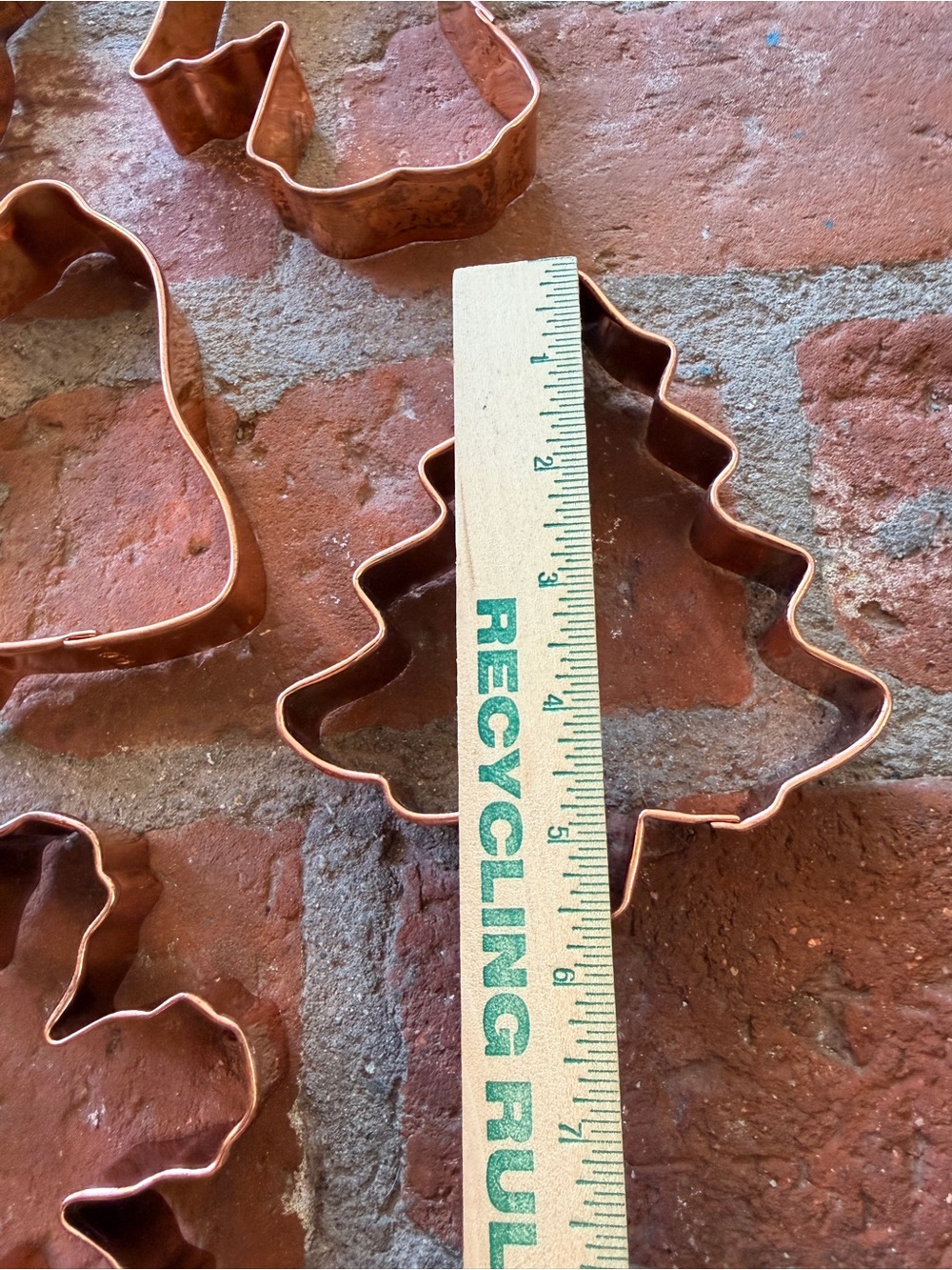 6 Piece vintage Festive Winter Holiday Copper Cookie Cutters by World Market. - Picture 5 of 16